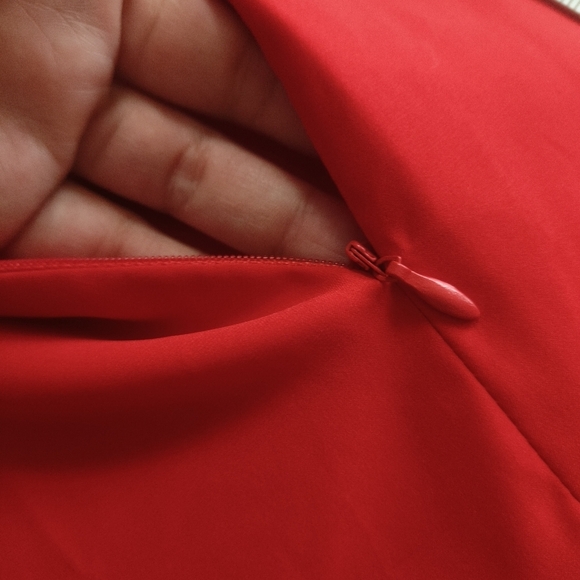 DONNA MORGAN Passion Red Lightweight Dress Sleeveless Loose Bottom Size 8 - Picture 8 of 13